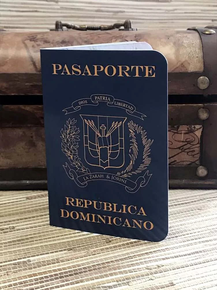 پاسپورت جمهوری دومینیکن توسط پاراگل